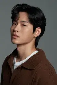 윤지온