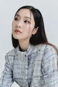ณัชชา เชื้อแดง